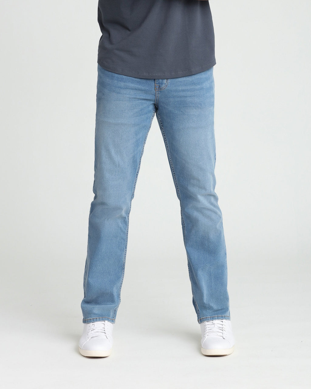 Athletic Fit / Joker (Light Indigo)
