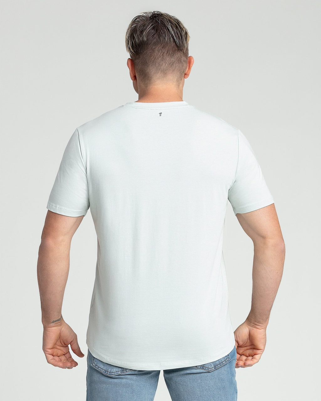 Organic V-Neck T-Shirt (Slim Fit) / Mint