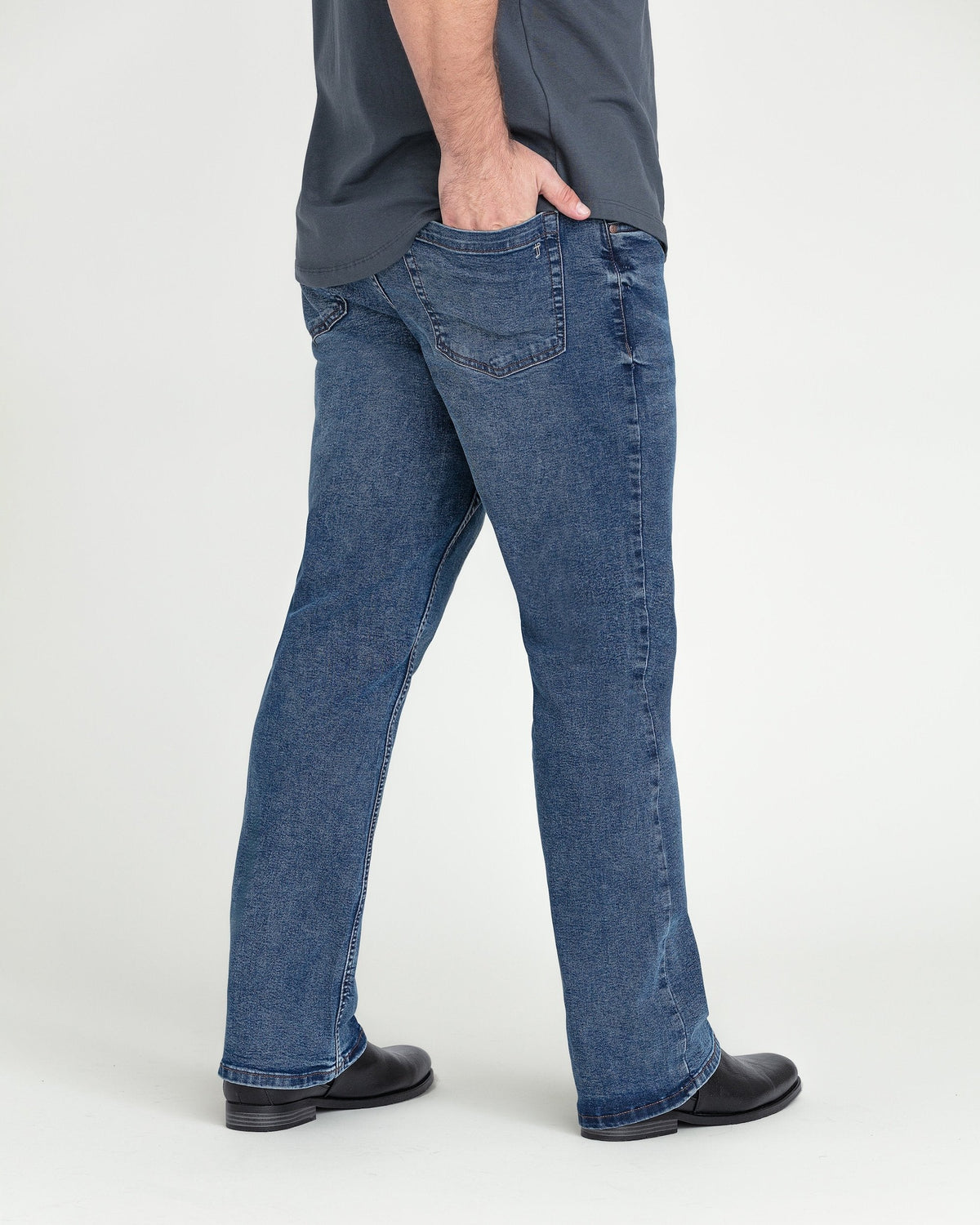 Bootcut Fit / Admiral (Med Blue)