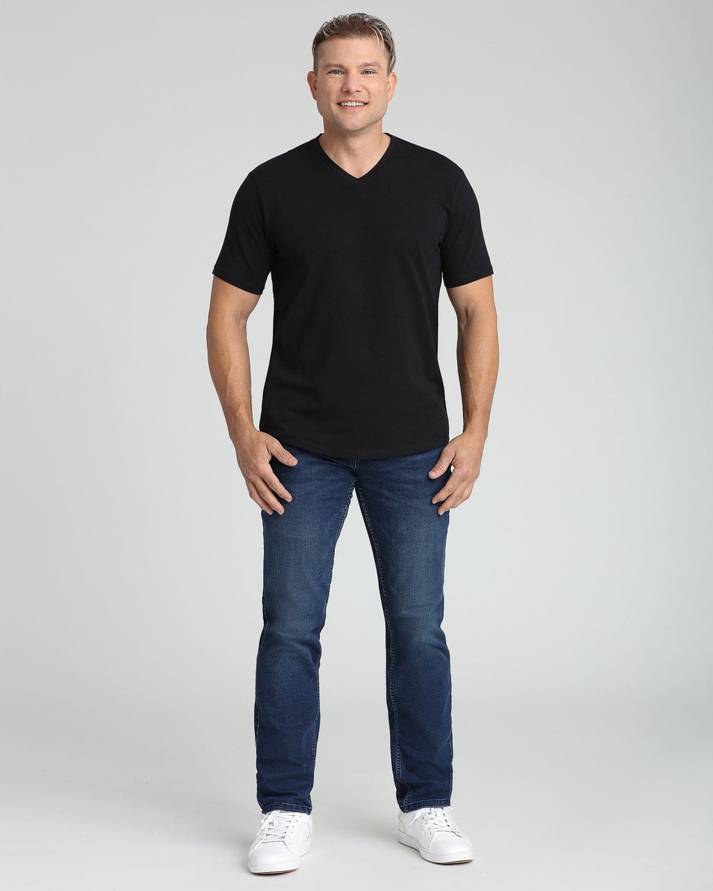 Organic V-Neck T-Shirt (Slim Fit) / Black