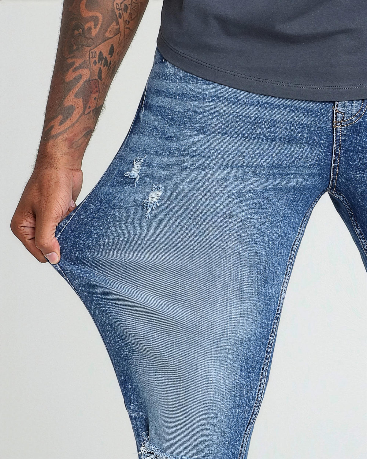 Athletic Fit / Glacier  (Ripped - Med Blue)