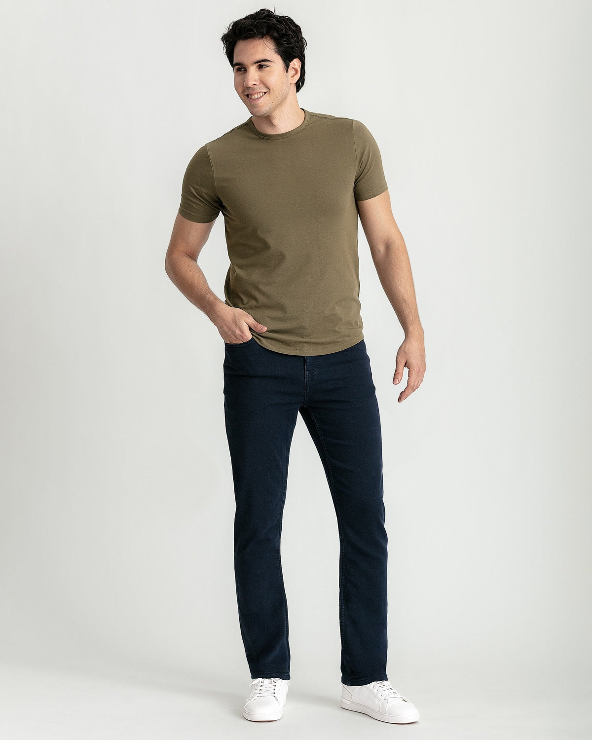 Organic Crew Neck T-Shirt (Slim Fit) / Military Olive
