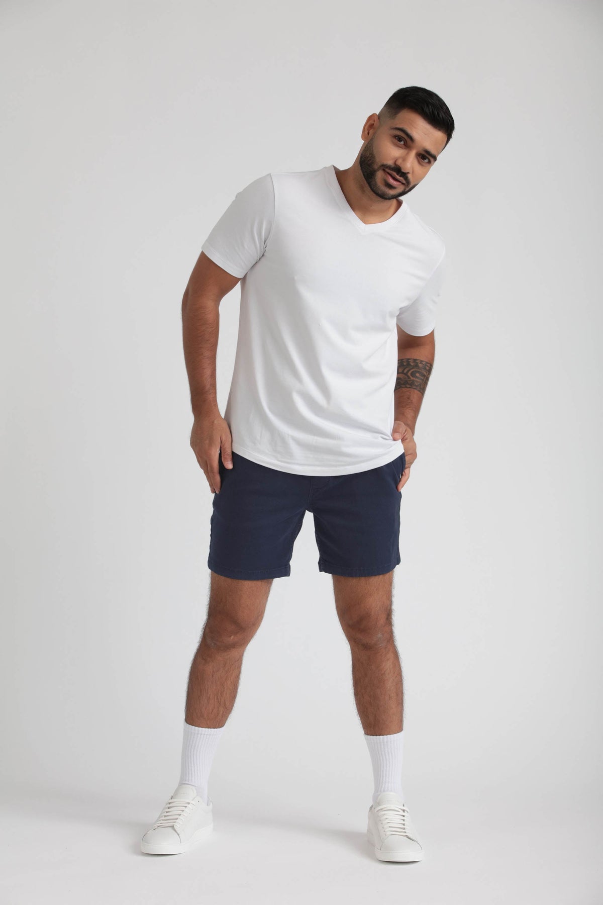Everyday Comfort Shorts (Slim Fit) / Dark Khaki & Navy