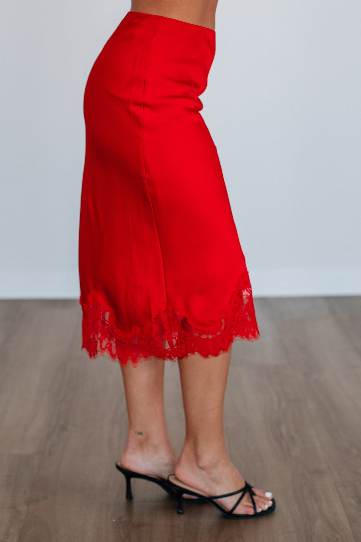 Alesa Satin Skirt