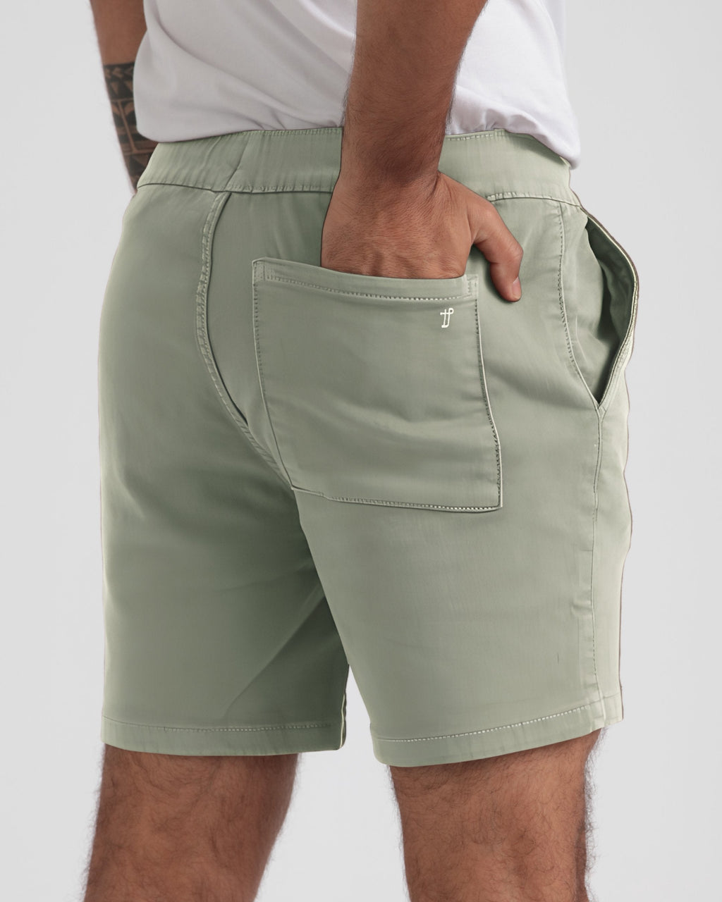 Everyday Comfort Shorts (Slim Fit) / Sage (Light Green)