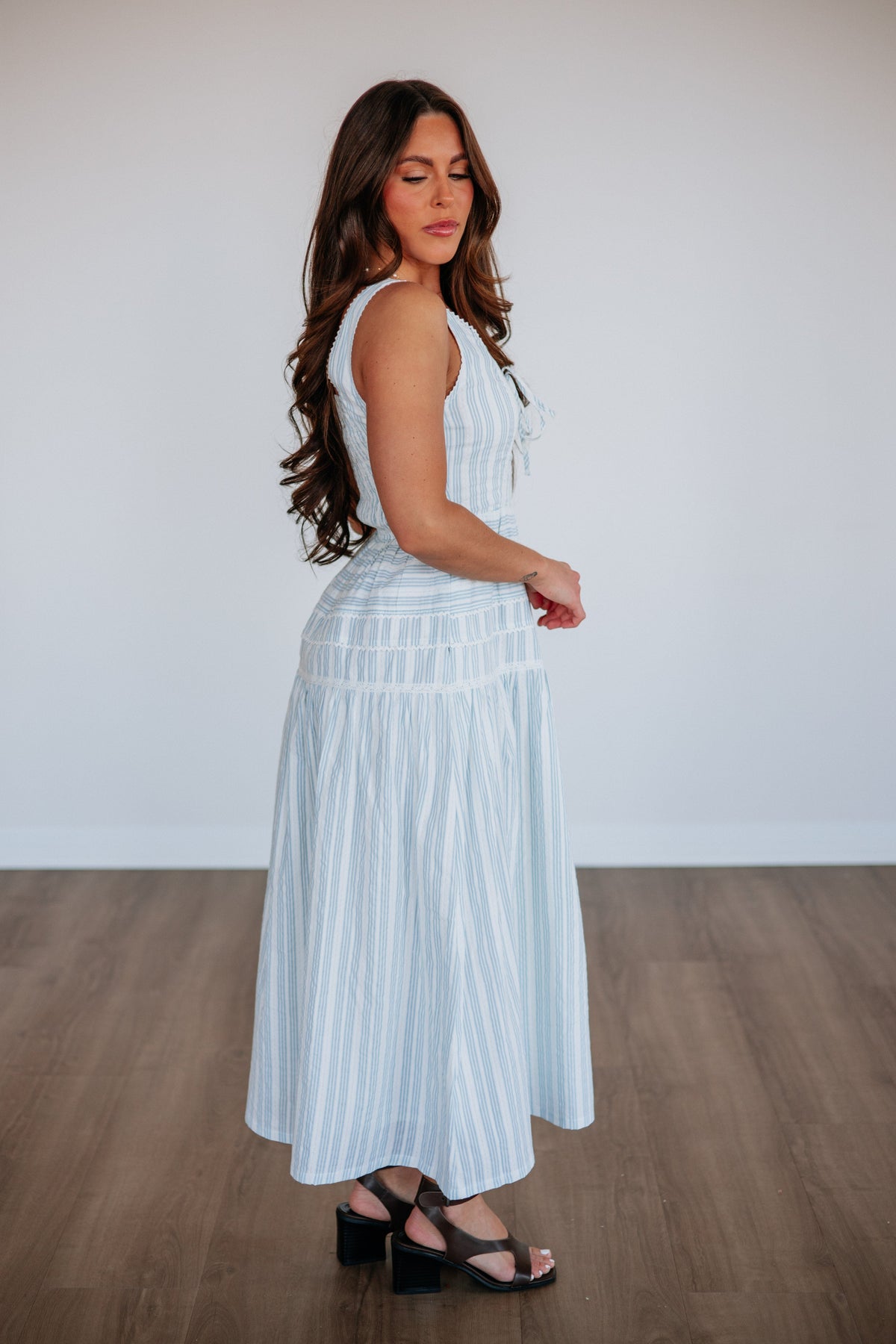 Aleria Midi Dress